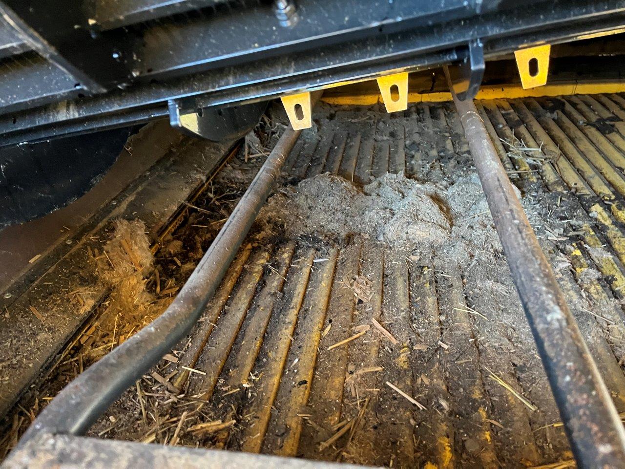 2025 New Holland CR8.90 Combine