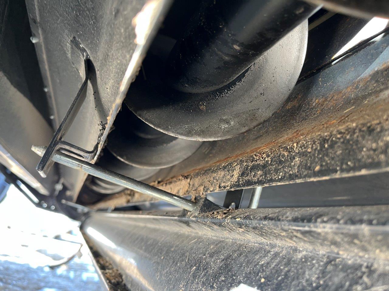 2025 New Holland CR8.90 Combine