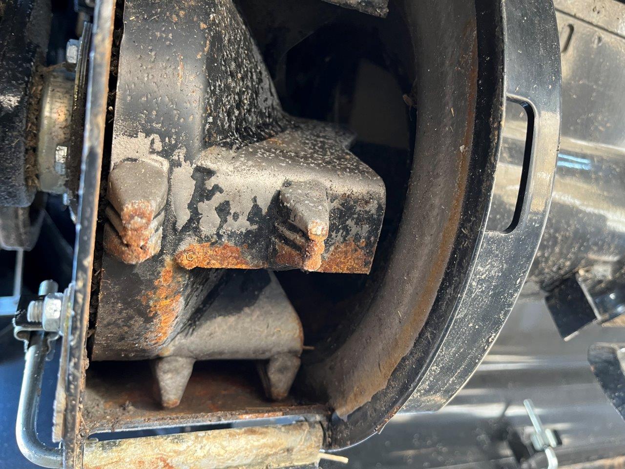 2025 New Holland CR8.90 Combine