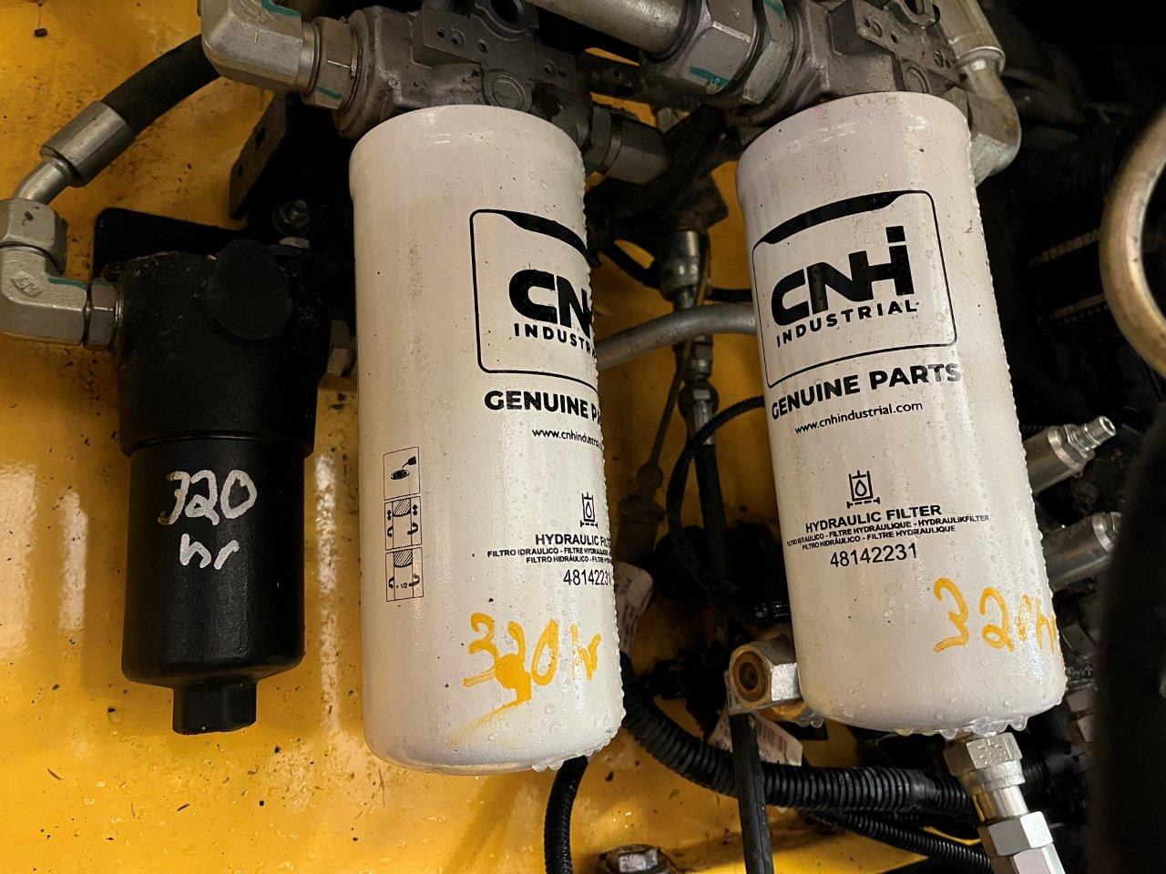 2025 New Holland CR8.90 Combine