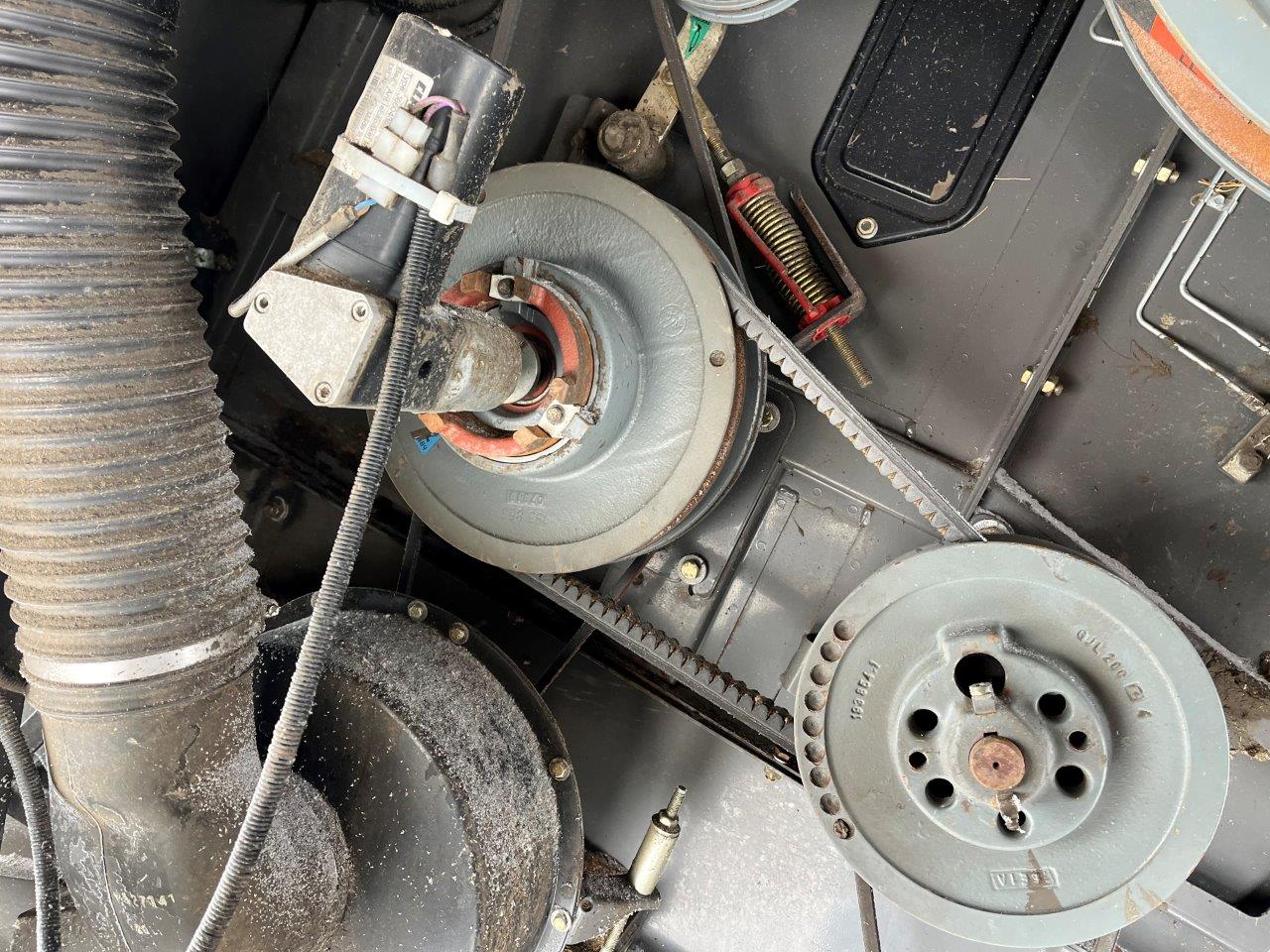 2012 CLAAS Lexion 740 Combine