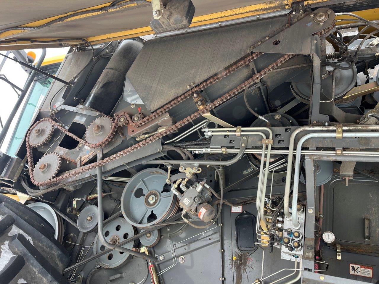 2012 CLAAS Lexion 740 Combine