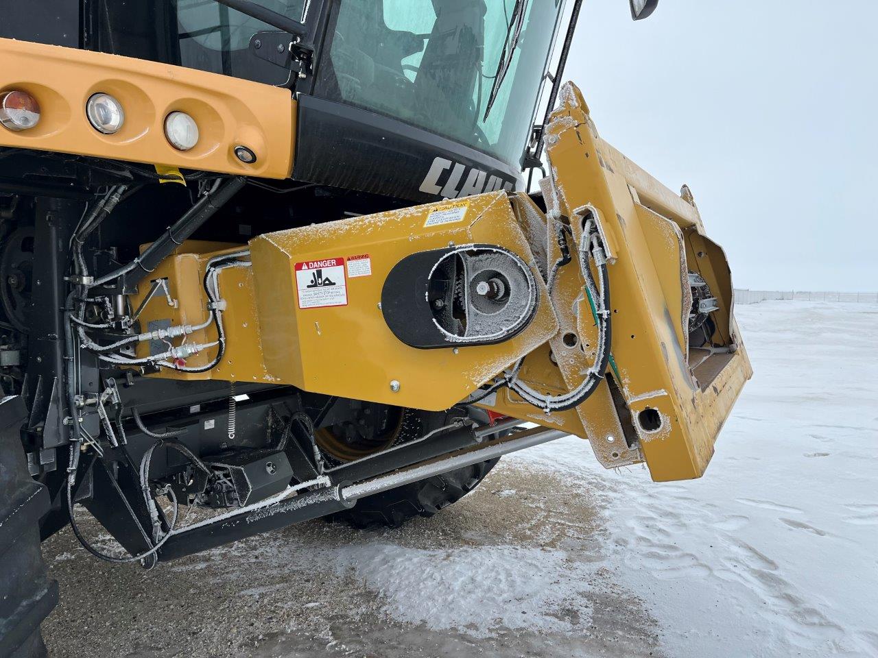 2012 CLAAS Lexion 740 Combine