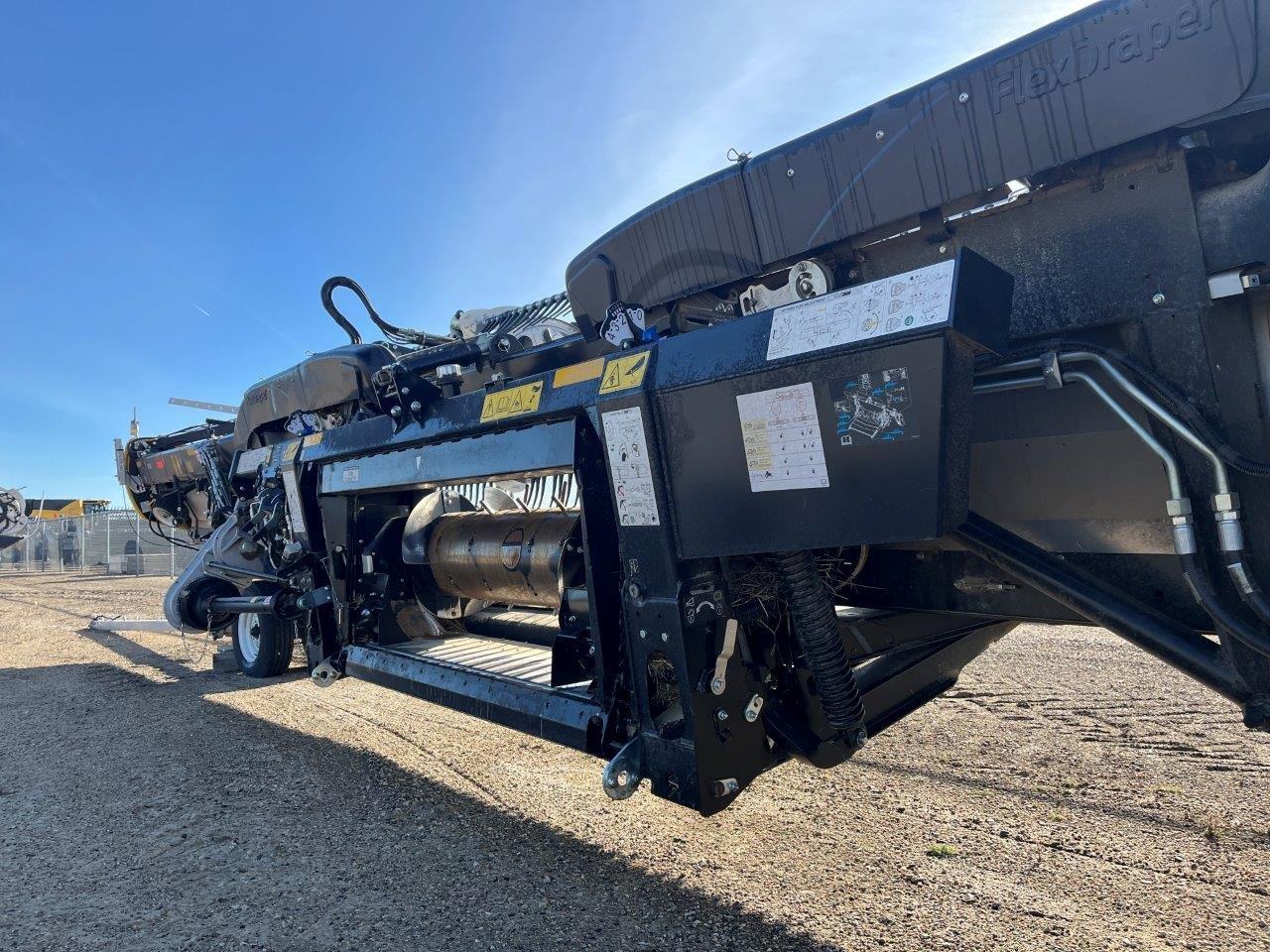 2025 MacDon FD245 CNH-21 Header Draper Flex