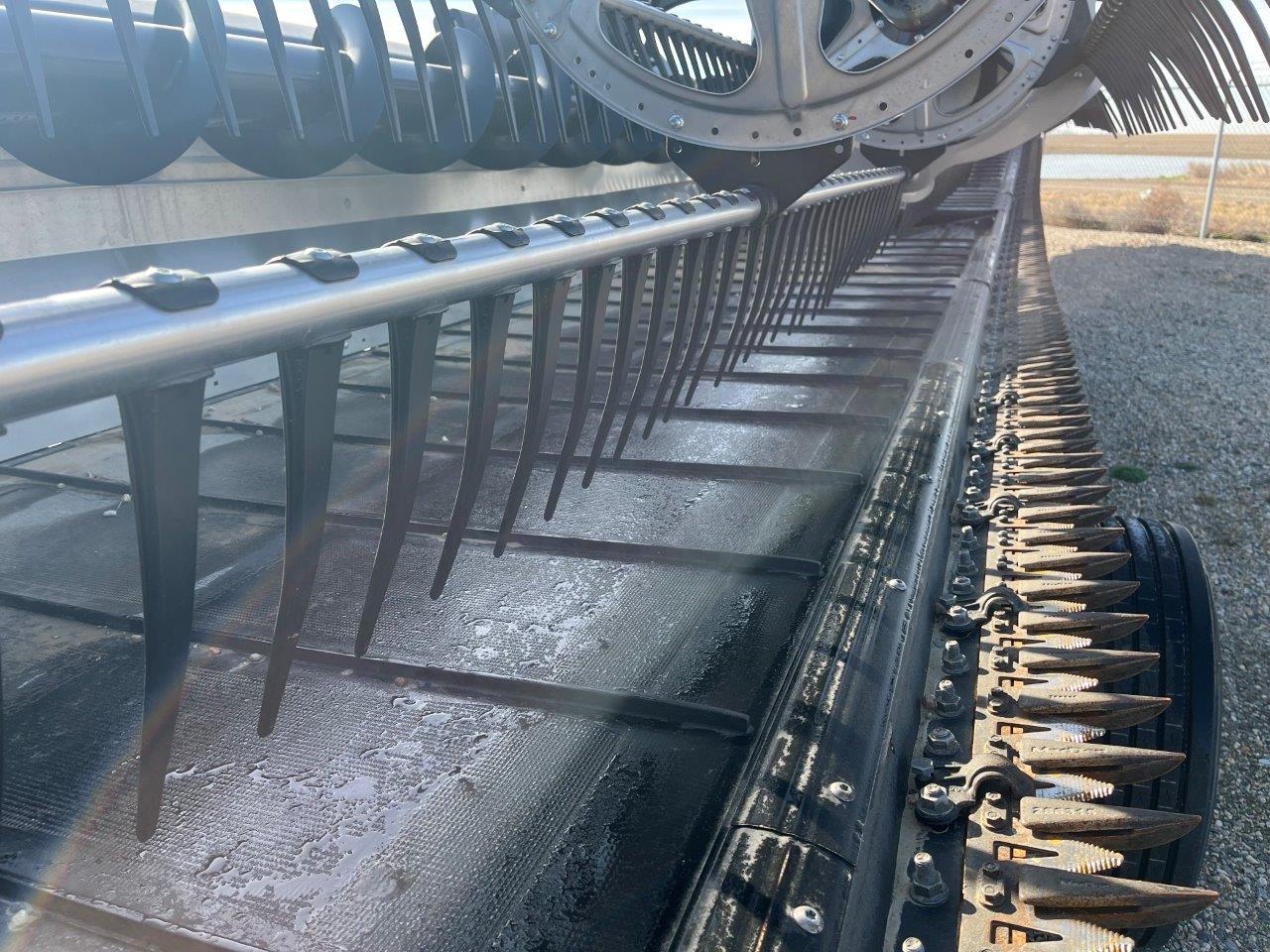 2025 MacDon FD245 CNH-21 Header Draper Flex