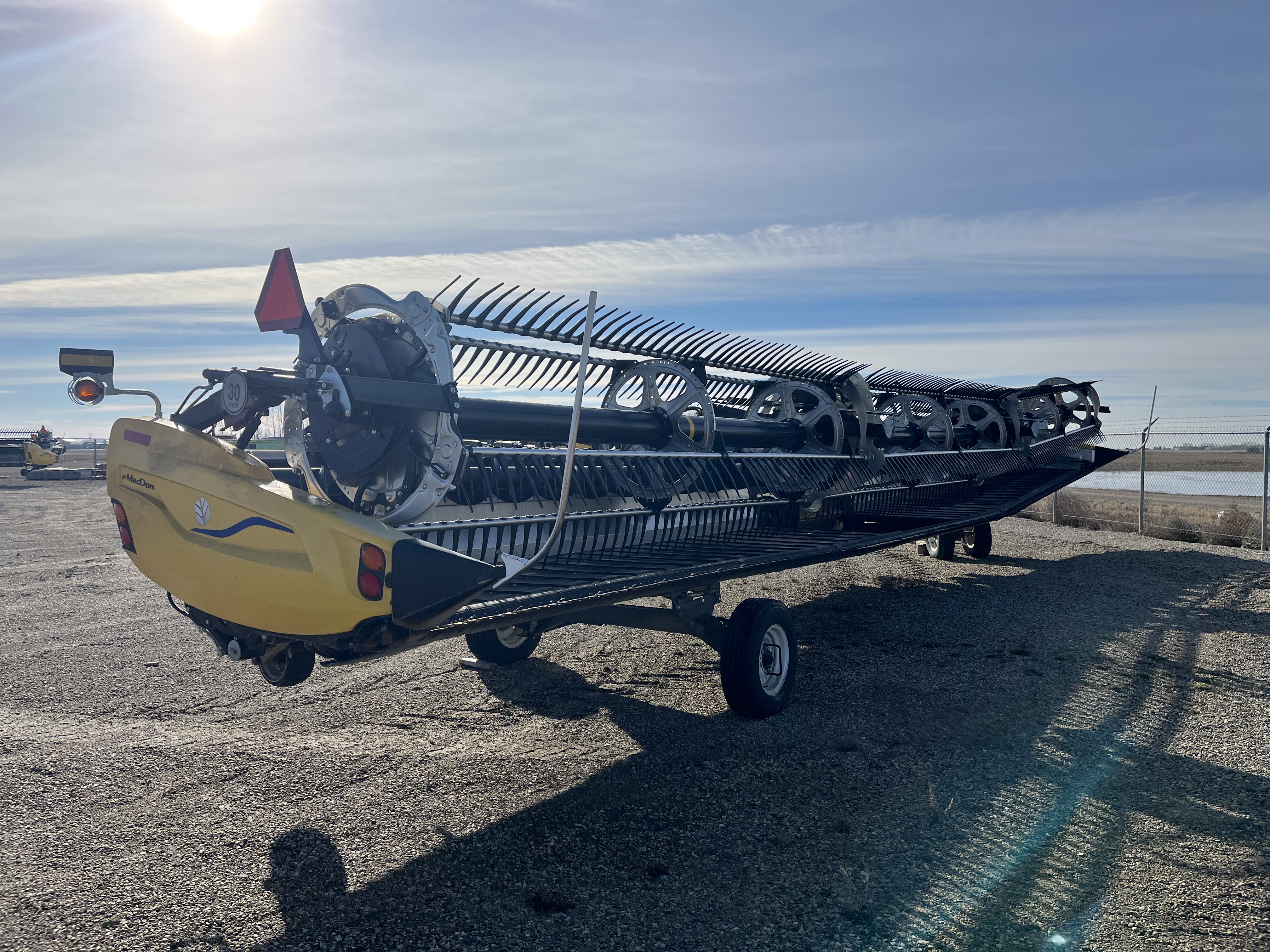 2025 MacDon FD245 CNH-21 Header Draper Flex