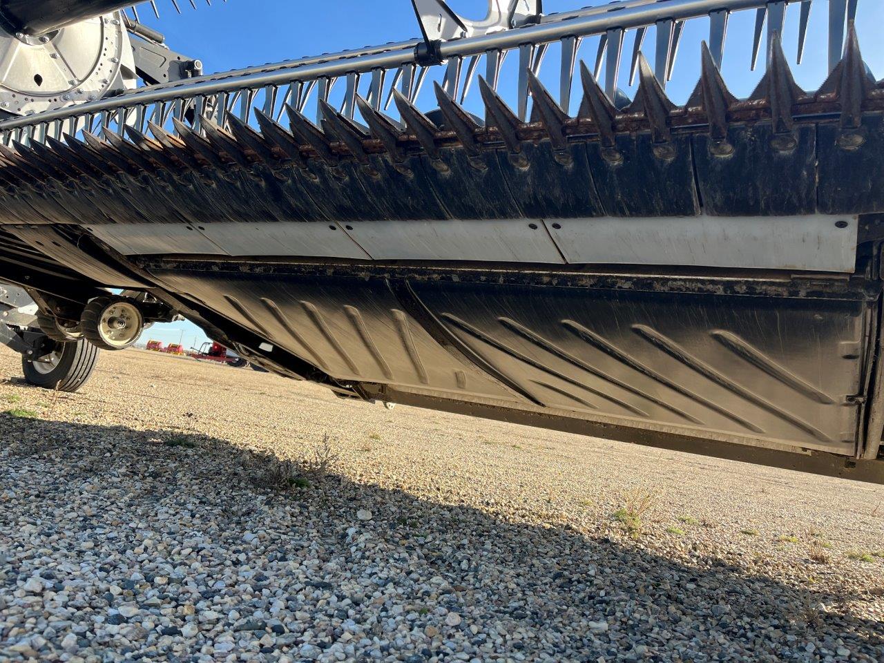 2025 MacDon FD245 CNH-21 Header Draper Flex