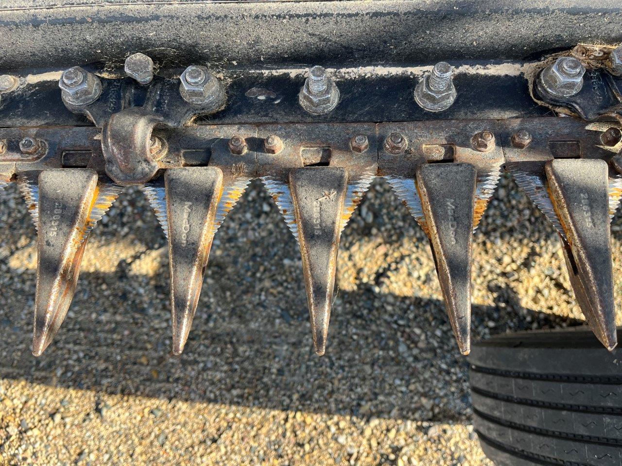 2025 MacDon FD245 CNH-21 Header Draper Flex