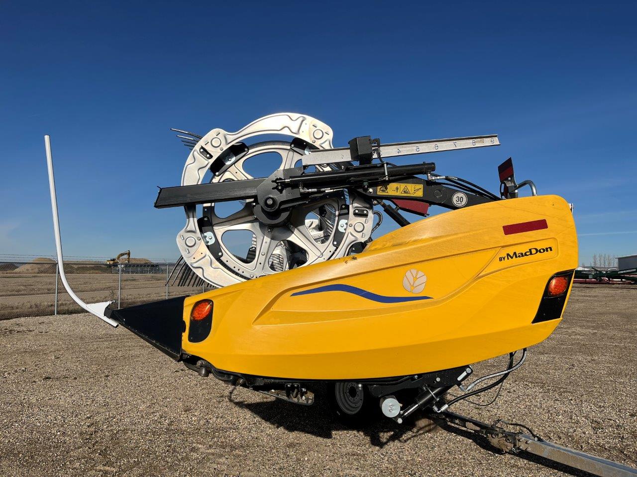 2025 MacDon FD245 CNH-21 Header Draper Flex