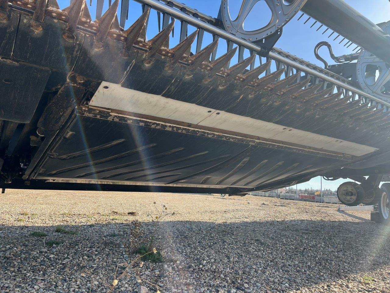 2025 MacDon FD245 CNH-21 Header Draper Flex