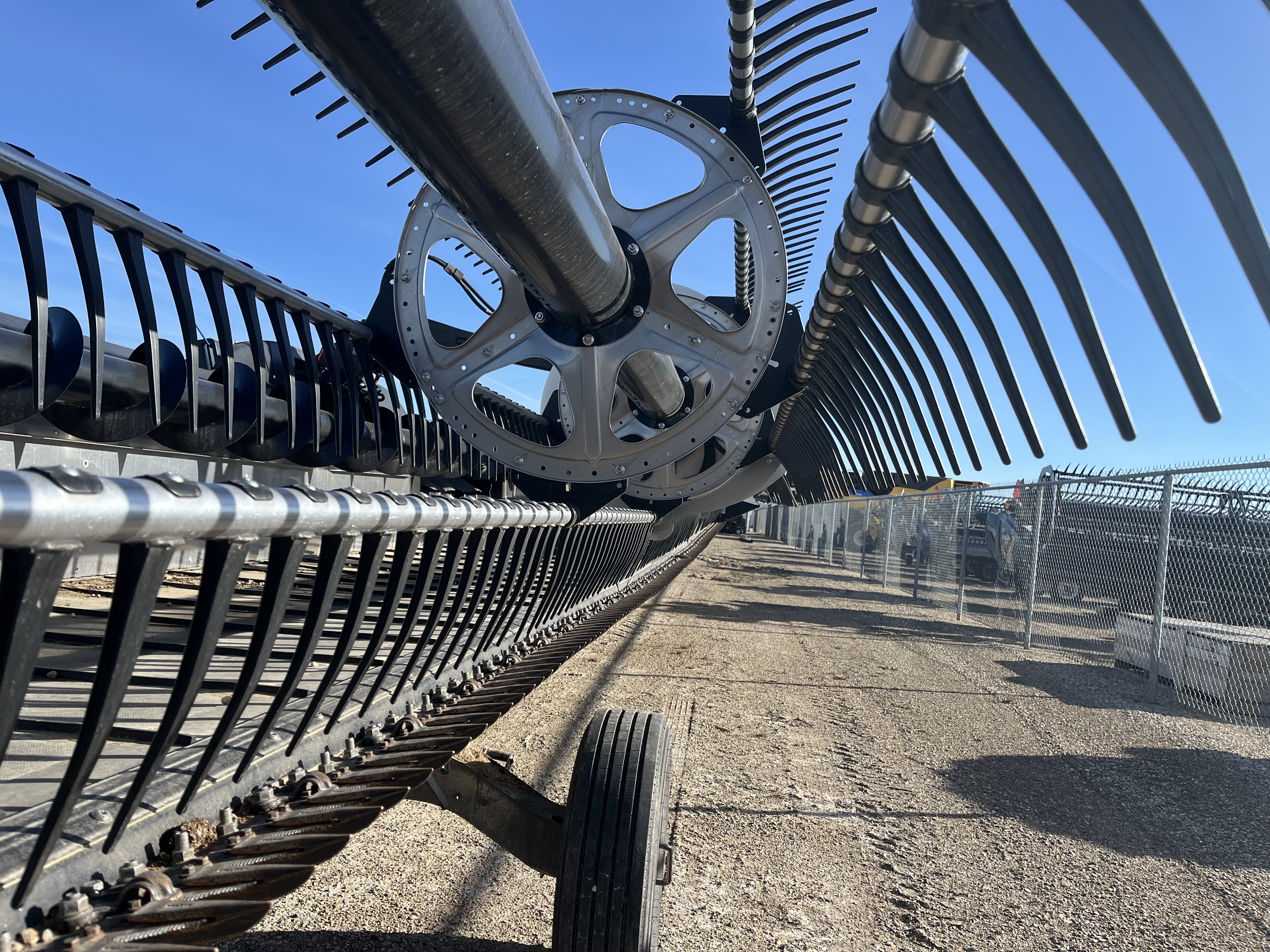2025 MacDon FD245 CNH-21 Header Draper Flex