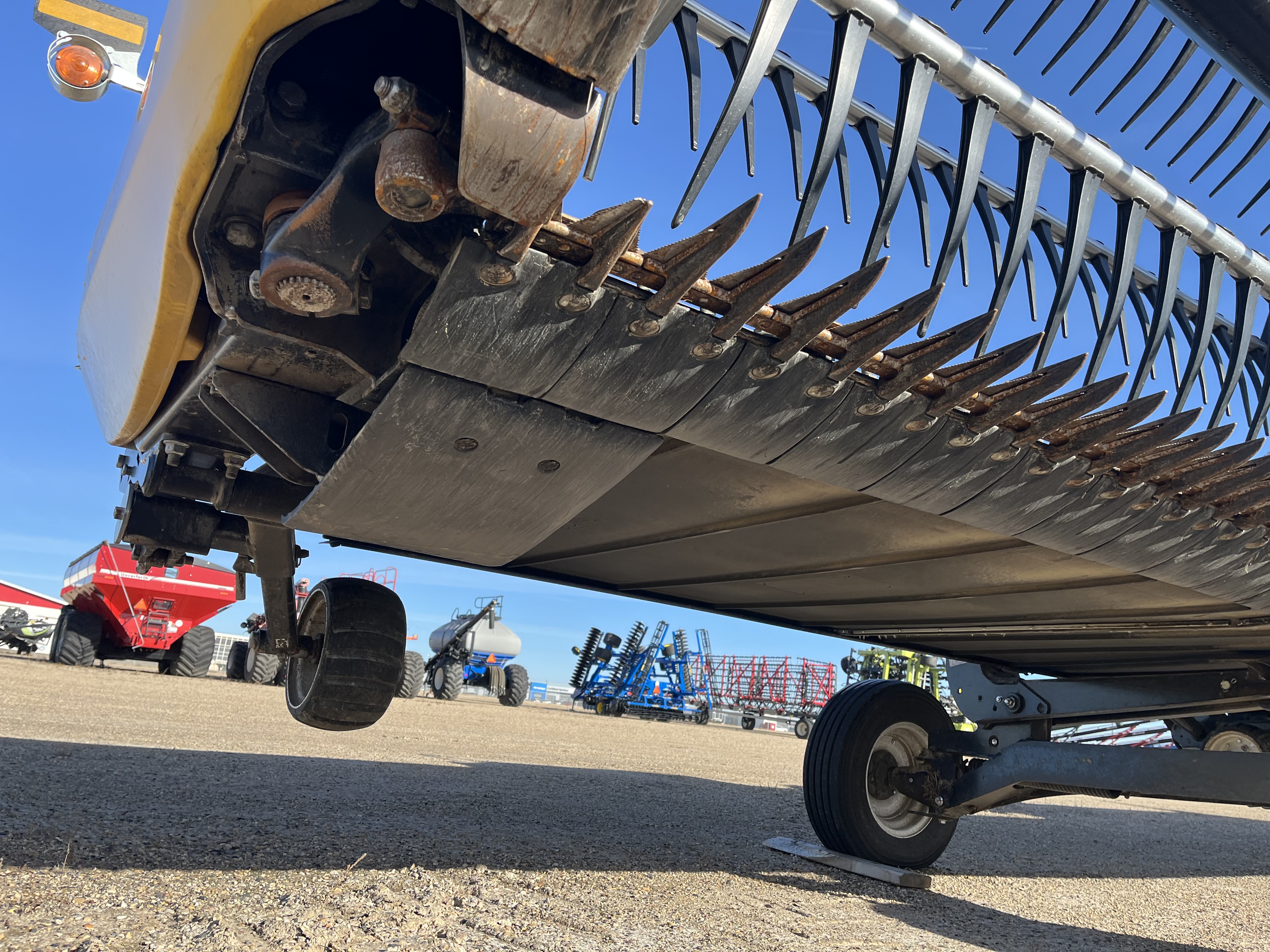 2025 MacDon FD245 CNH-21 Header Draper Flex