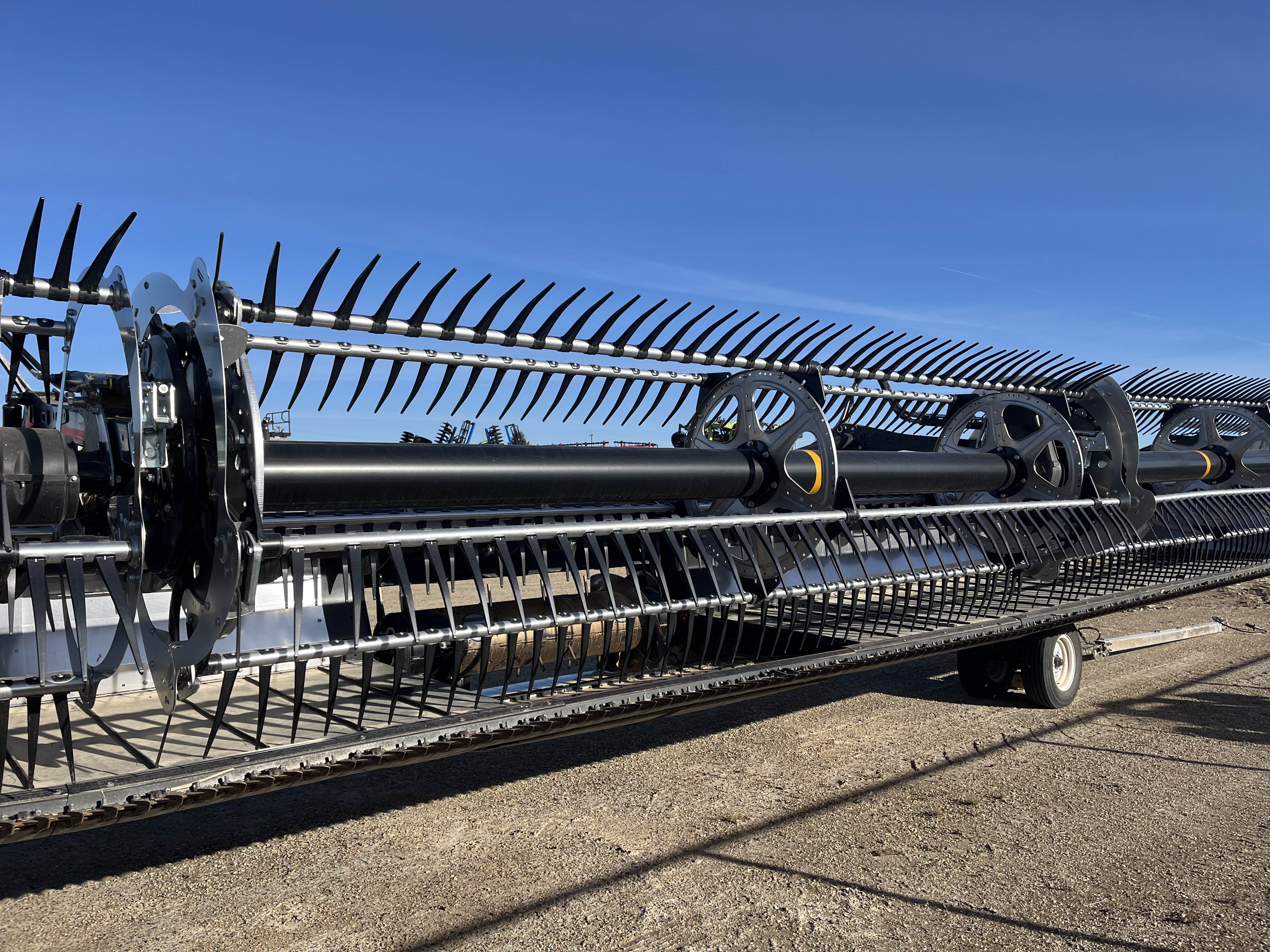 2025 MacDon FD245 CNH-21 Header Draper Flex