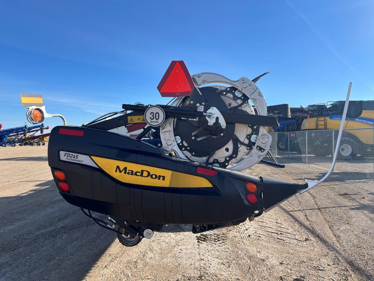 2024 MacDon FD245 CNH-21 Header Draper Flex