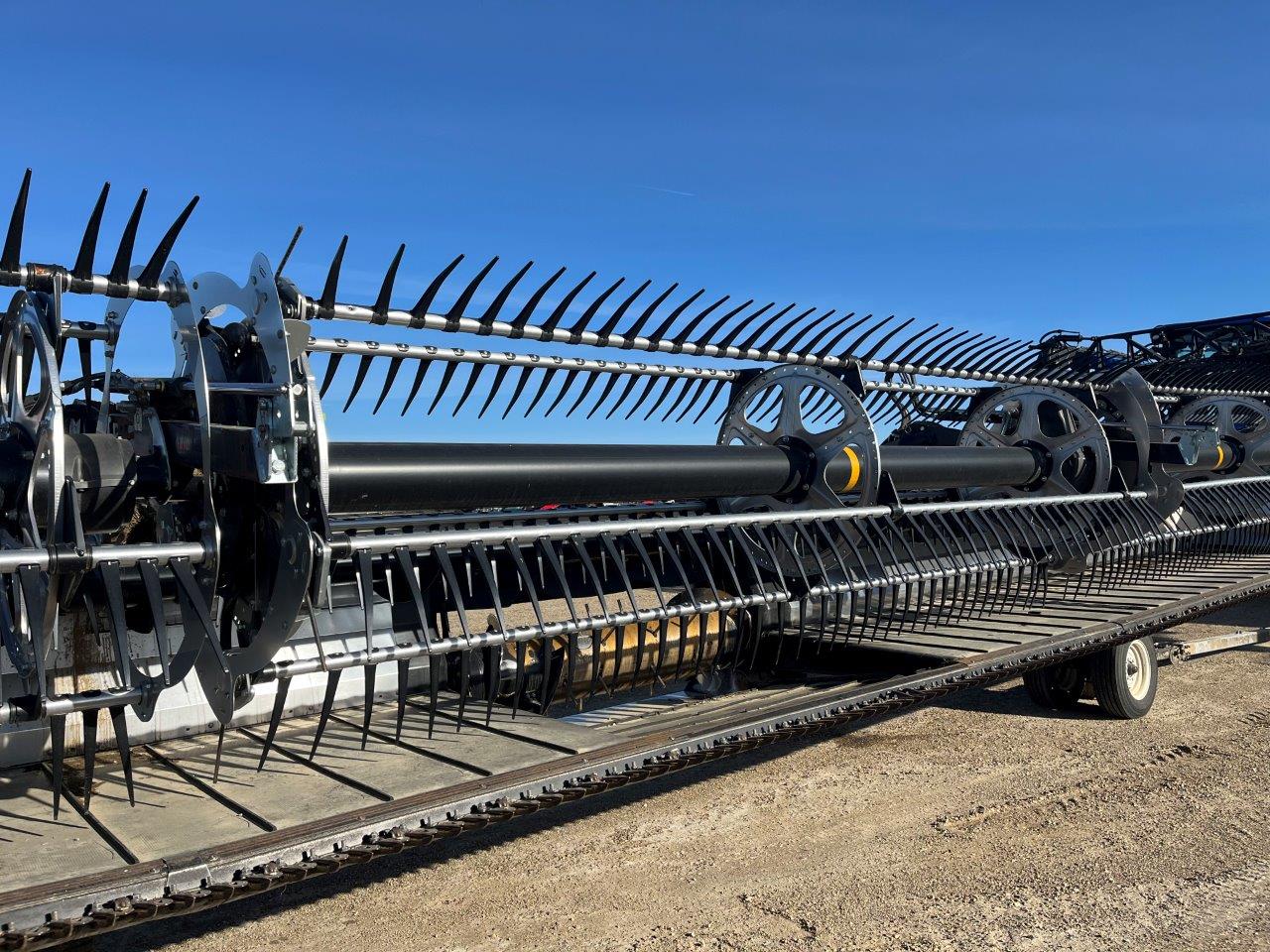 2024 MacDon FD245 CNH-21 Header Draper Flex