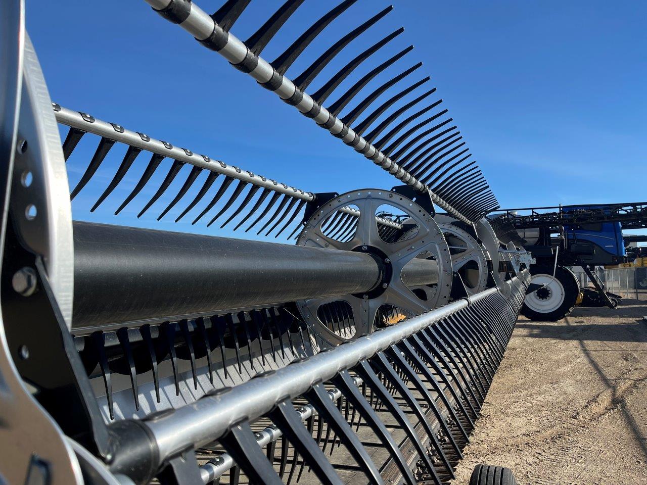 2024 MacDon FD245 CNH-21 Header Draper Flex