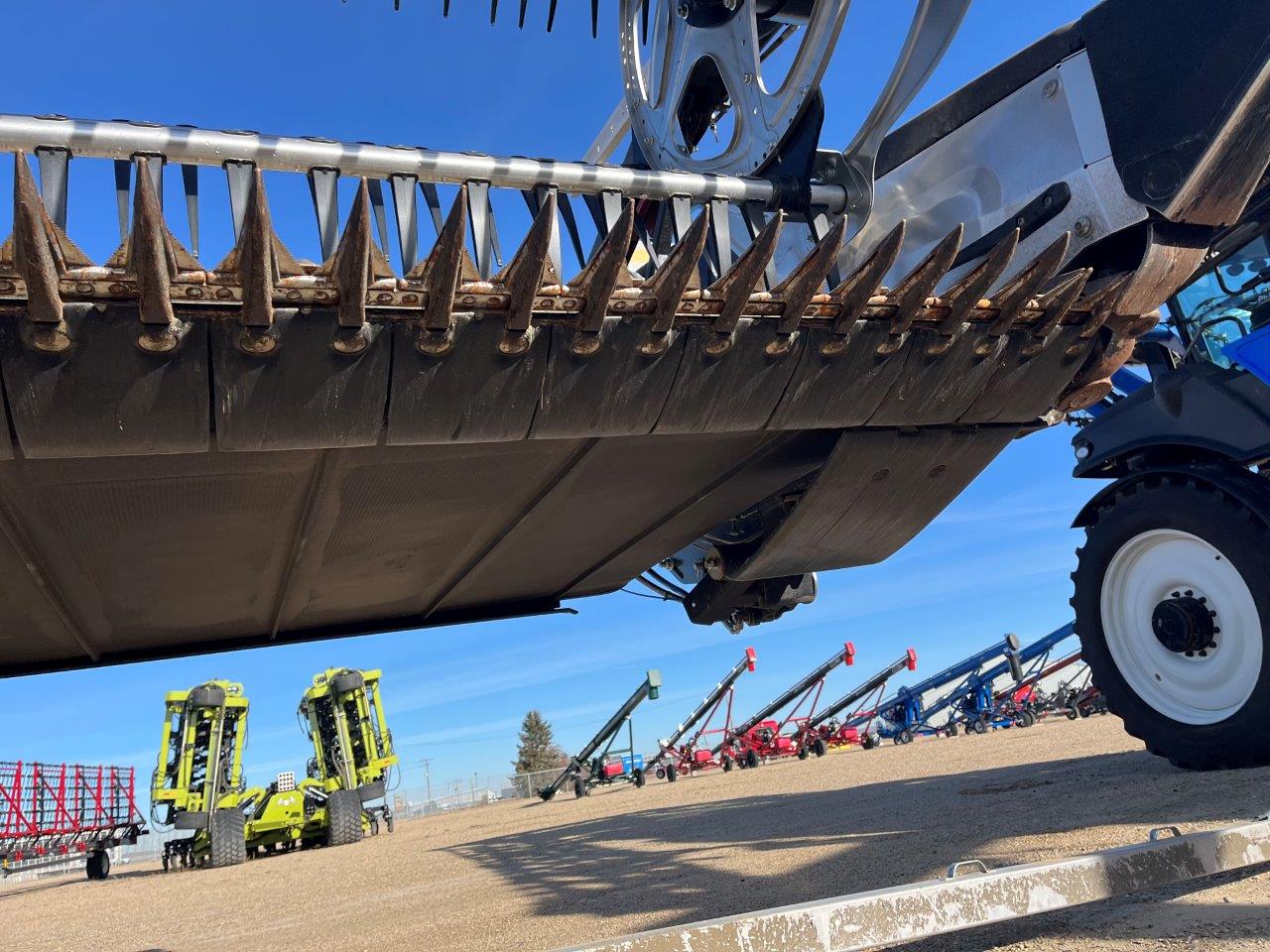2024 MacDon FD245 CNH-21 Header Draper Flex