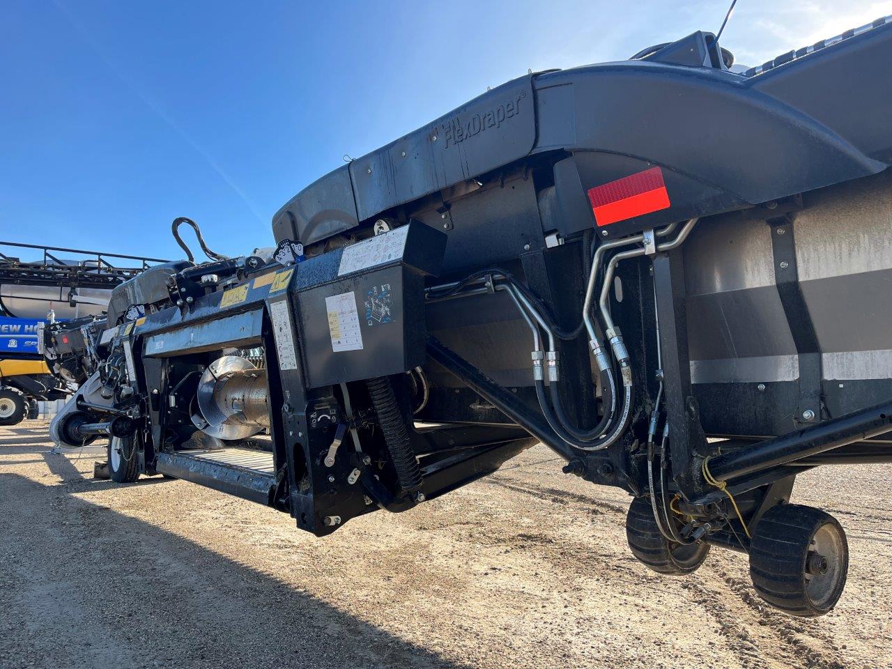 2024 MacDon FD245 CNH-21 Header Draper Flex