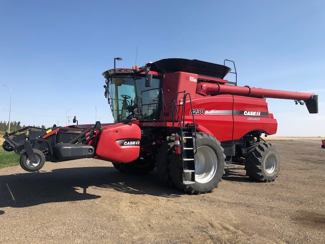 2014 Case 8230 Combine