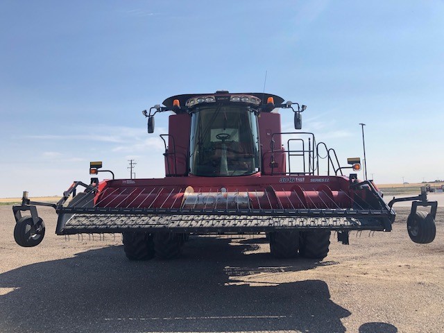 2014 Case 8230 Combine