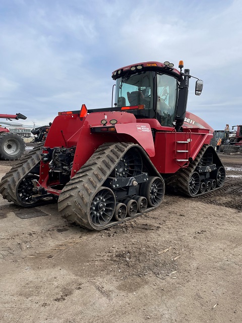 2017 Case 580Q Tractor Rubber Track