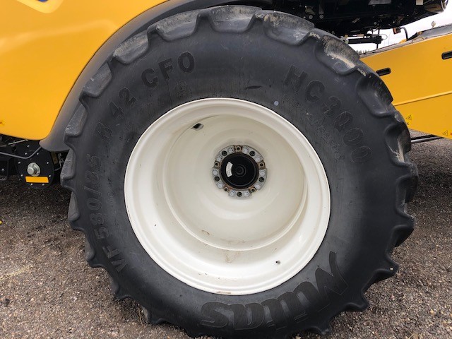 2023 New Holland CR9.90 Combine