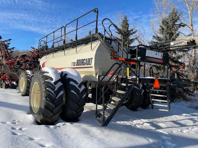 2015 Bourgault 3320-66 Seeding Tool