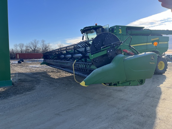 2019 John Deere 740FD Header Combine