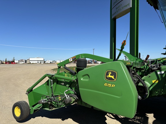 2012 John Deere 615P Header Combine