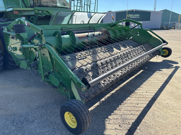 2012 John Deere 615P Header Combine