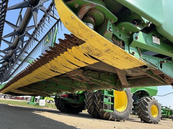 2019 John Deere 740FD Header Combine