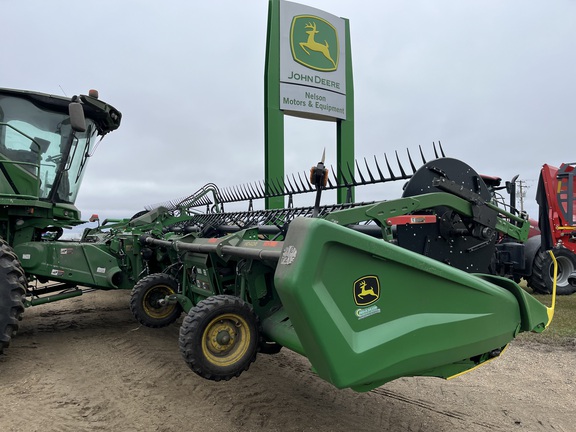 2021 John Deere HD40R Header Combine