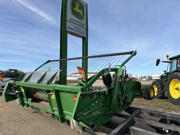 2013 John Deere 615P Header Combine