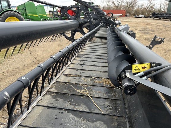 2015 MacDon FD75-45 Header Combine