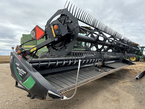 2019 MacDon FD140 Header Combine