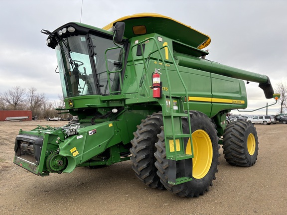 2009 John Deere 9870 STS Combine