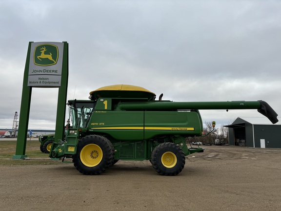 2009 John Deere 9870 STS Combine