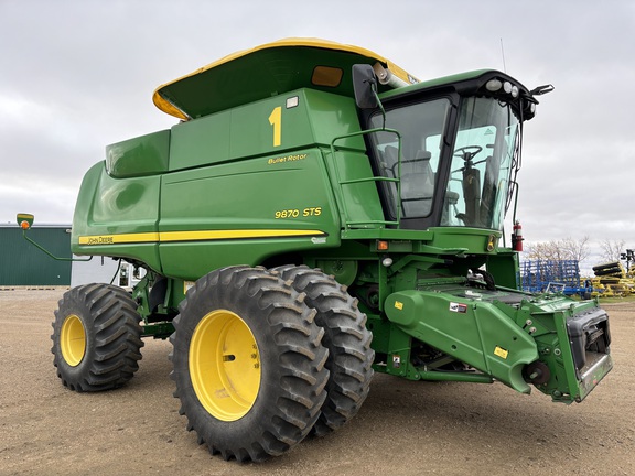 2009 John Deere 9870 STS Combine