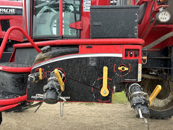 2015 Apache AS1020 Sprayer/High Clearance