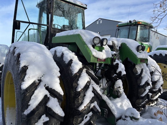 1992 John Deere 8760 Tractor 4WD