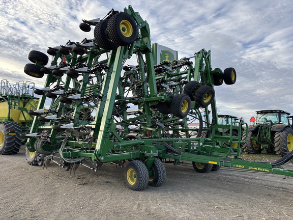 2023 John Deere P680 Air Seeder