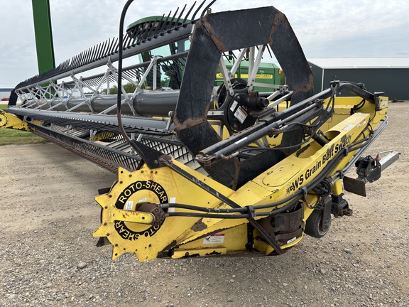 2004 John Deere 4895 Windrower