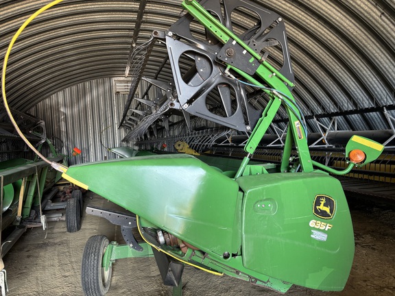 2011 John Deere 635F Header Combine