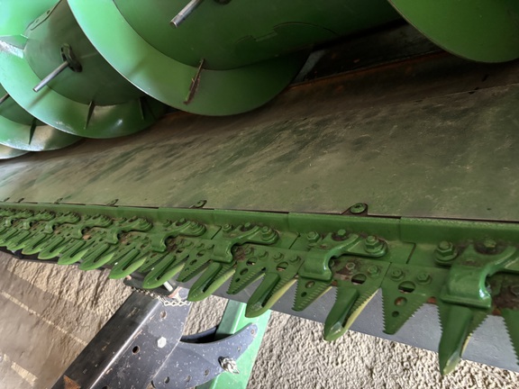 2011 John Deere 635F Header Combine