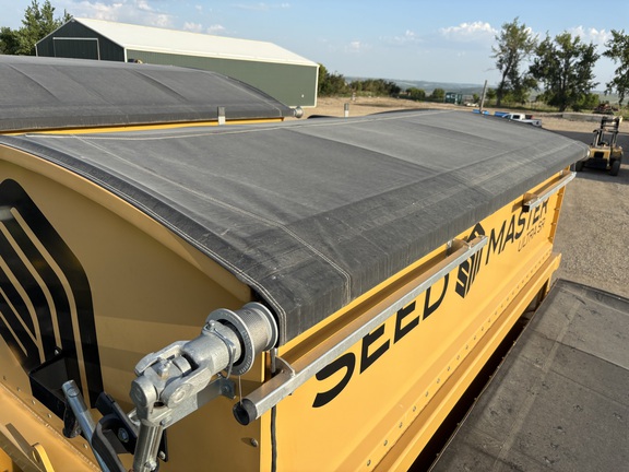 2022 Seed Master Ultra SR 6015 Air Seeder