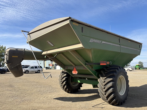 2013 Brent 882 Grain Cart