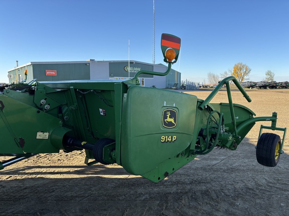 2005 John Deere 914 PICKUP Header Combine
