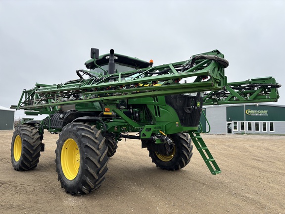 2016 John Deere R4038 Sprayer/High Clearance