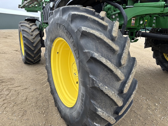 2016 John Deere R4038 Sprayer/High Clearance