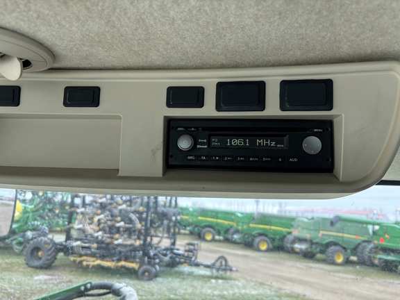 2016 John Deere R4038 Sprayer/High Clearance